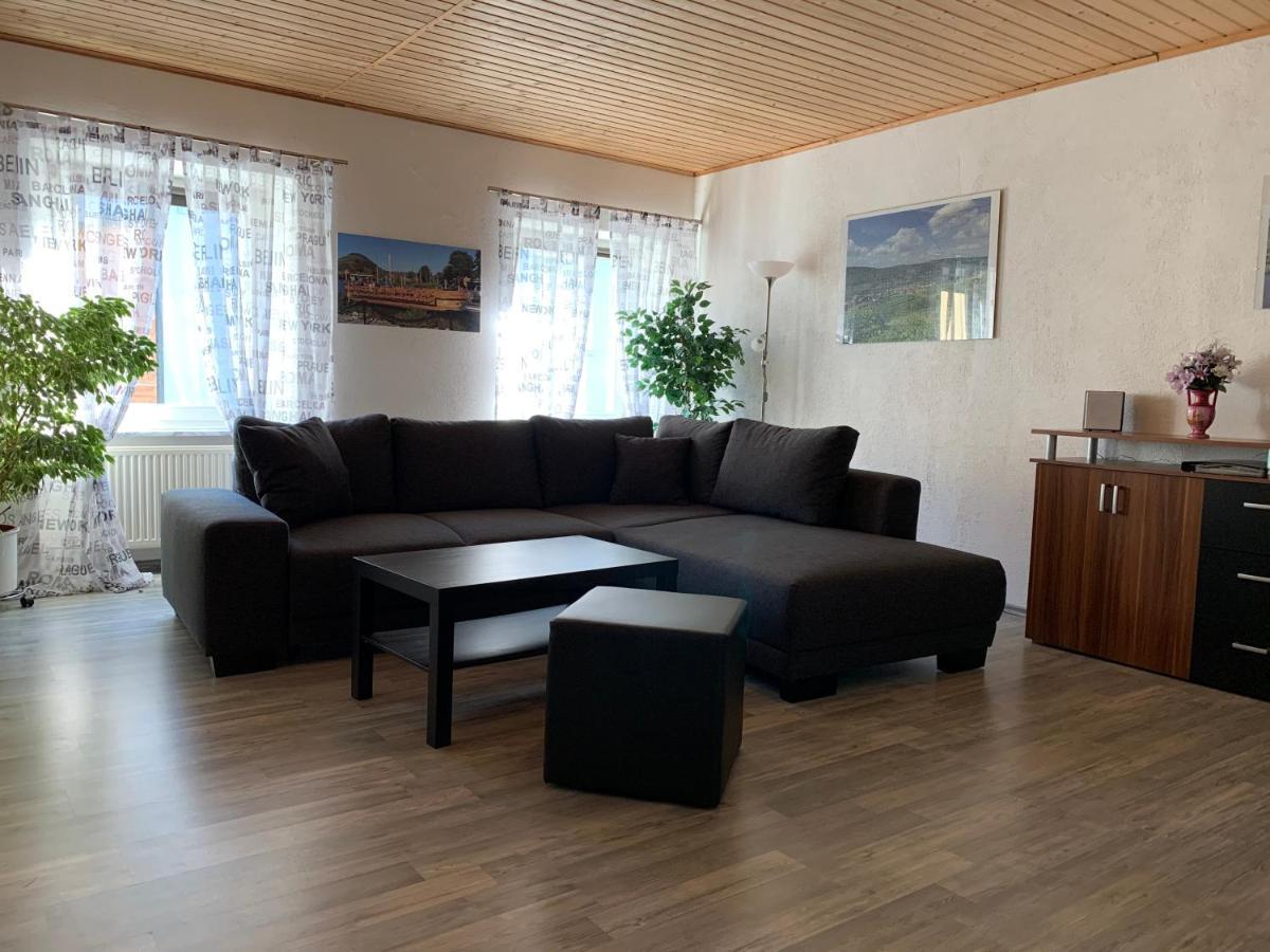 Ferienwohnung In Vino Veritas Neumagen-Dhron Exterior foto